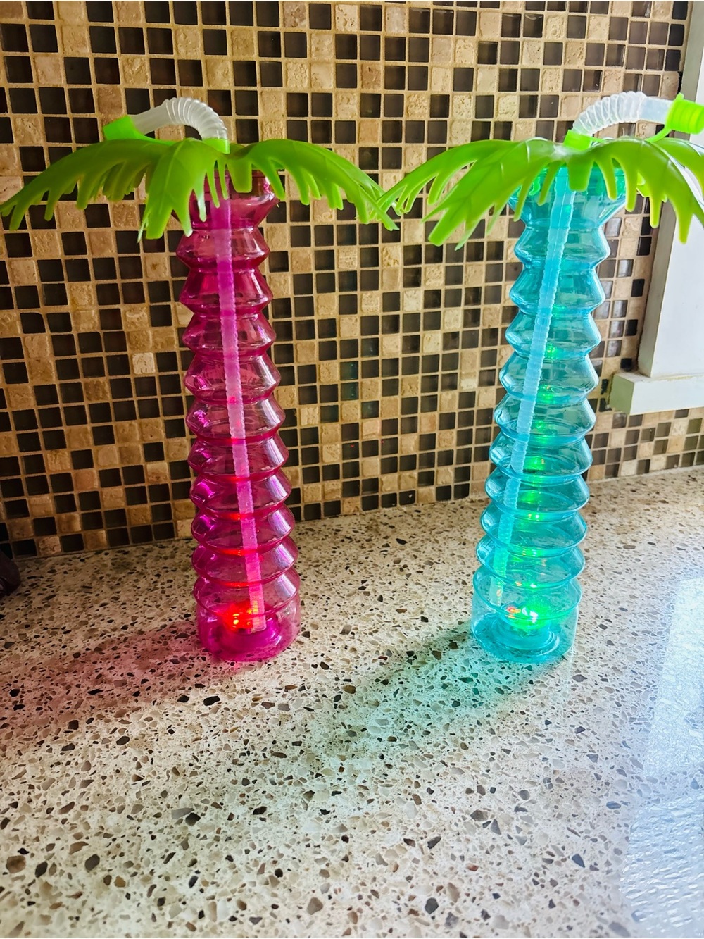 Palm Tree LED Tumbler Cups- Pink & Blue